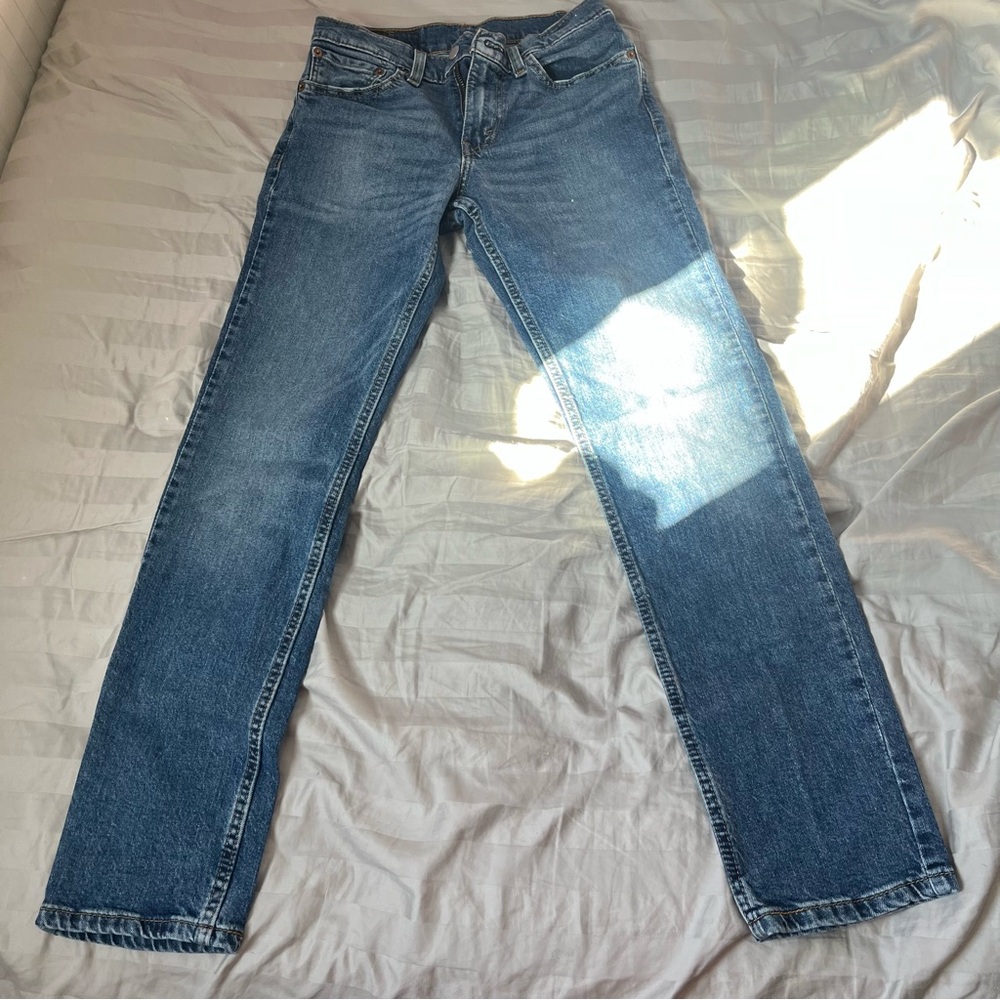 Classic Blue Levi’s Jeans